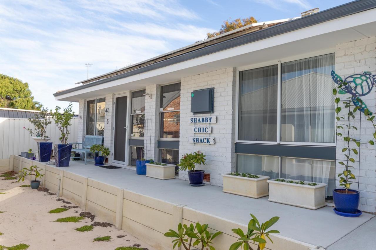 Shabby Chic Shack - 2 Bedroom Beach Cottage Yanchep Dış mekan fotoğraf