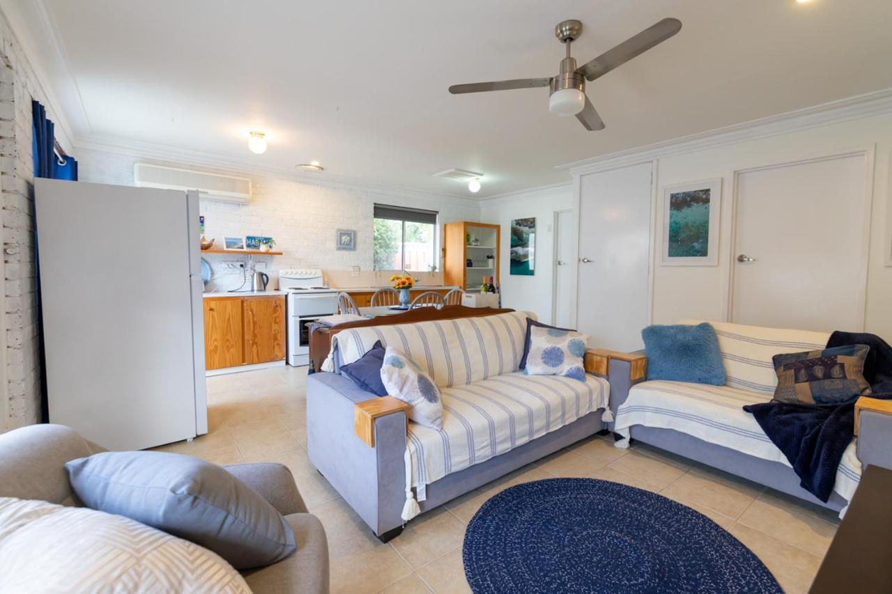 Shabby Chic Shack - 2 Bedroom Beach Cottage Yanchep Dış mekan fotoğraf